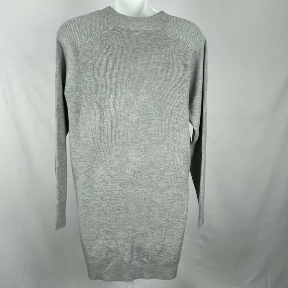 Elodie Long Sleeve Horn Button Sweater Cardigan Sz S Gray V-Neck Ribbed NWT - Picture 4 of 7